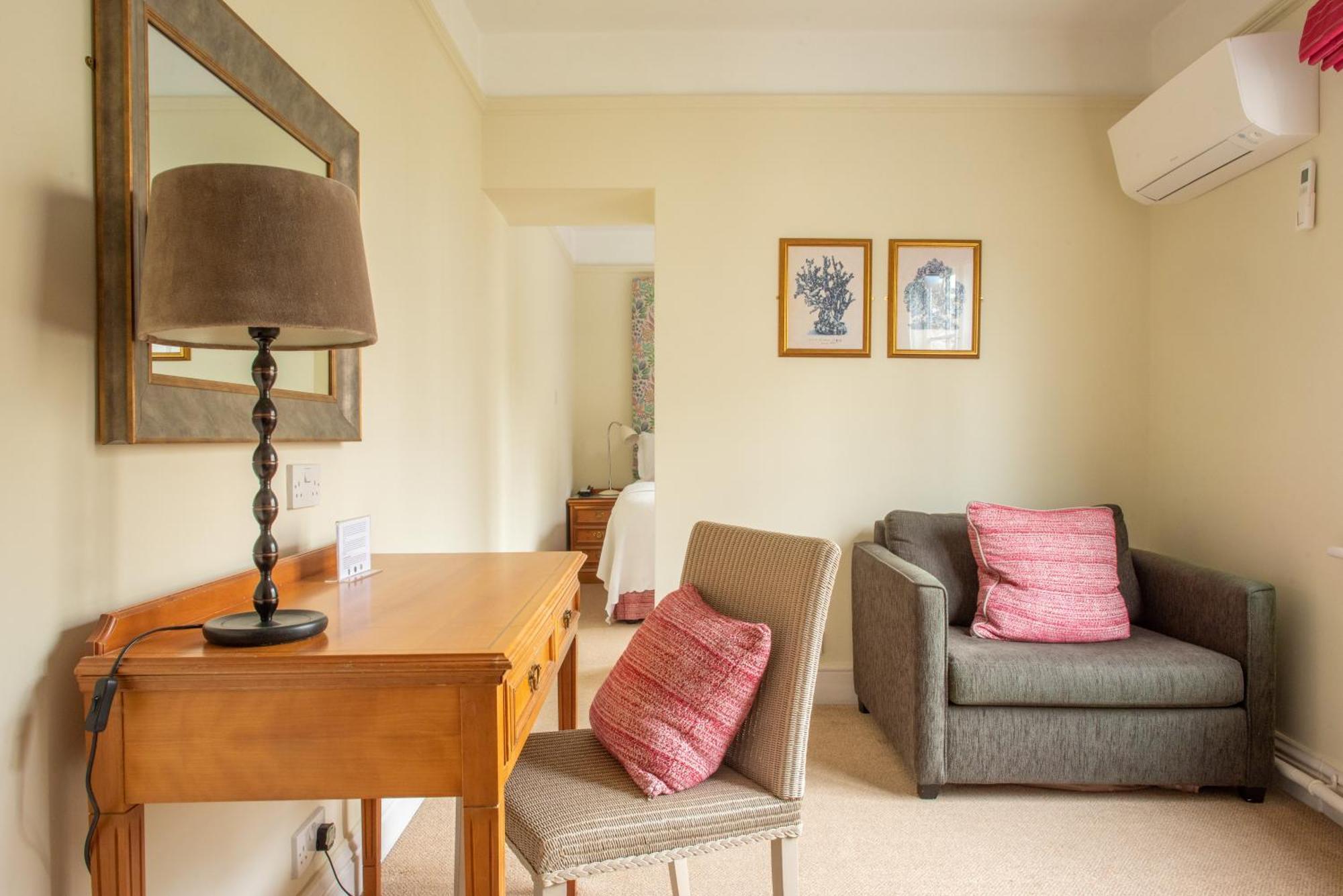 Alexandra Hotel & Restaurant Lyme Regis Extérieur photo